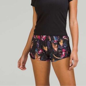 Lululemon Hotty Hot Veiled Floral Black Multi / Black